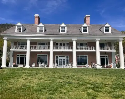 Summit at Harmony Oaks - Mental health facility in Newport offering Residential Treatment, Outpatient Treatment services