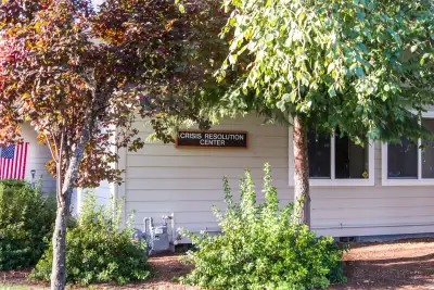 Options for Southern Oregon - Crisis Resolution Center - Mental health facility in Grants Pass offering Crisis Services, Non-Hospital Hold Program services