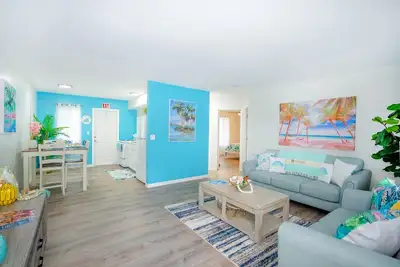 ViaMar Health - Eating Disorder Treatment Center - Mental health facility in West Palm Beach offering Residential Programs, Partial Hospitalization Programs services