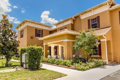 Ember Recovery Center - Mental health facility in Okeechobee offering Detox Program, Residential services