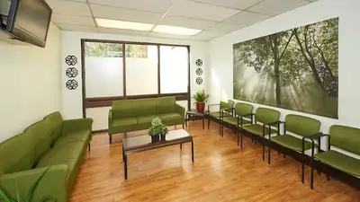 Aurora Behavioral Health System - Glendale - Mental health facility in Glendale offering Anxiety Disorder, Bipolar Disorder services