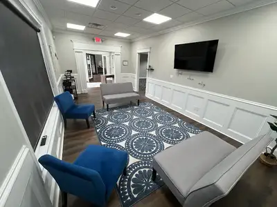 Iris Wellness Group - Mental health facility in Chattanooga offering Outpatient Detox, Partial Hospitalization Program (PHP) services